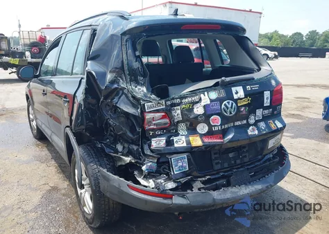 2017 Volkswagen Tiguan 2.0T/2.0T S из США, поврежденный, VIN WVGBV7AX7HK021891